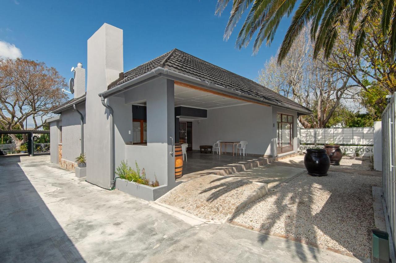 The Koppie - Self Catering Apartment Hermanus Exterior photo